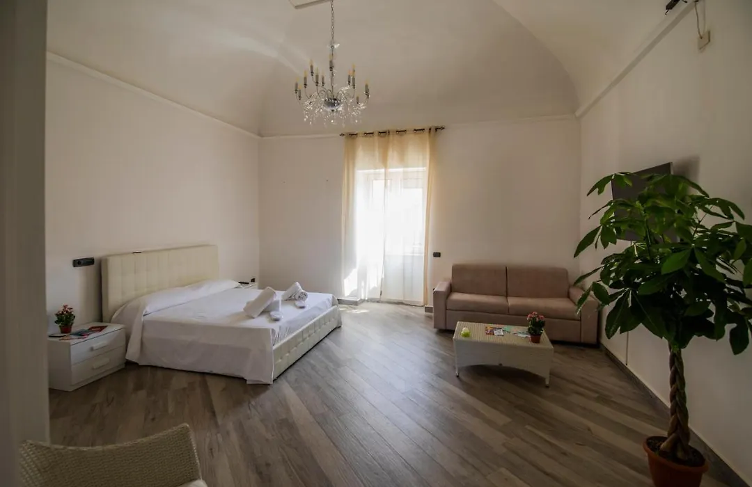 B&B Macellum-1